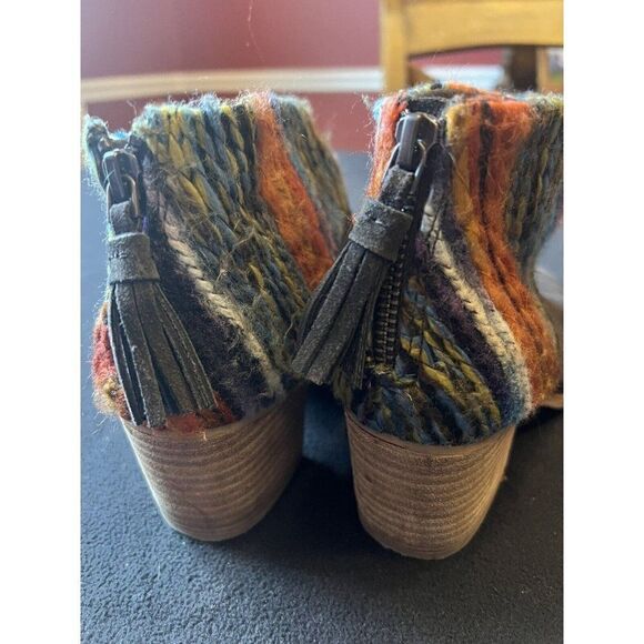 Toms Leila Suede/Yarn Ankle Booties Women's Size 7 Boho Native Multicolor - Picture 4 of 4